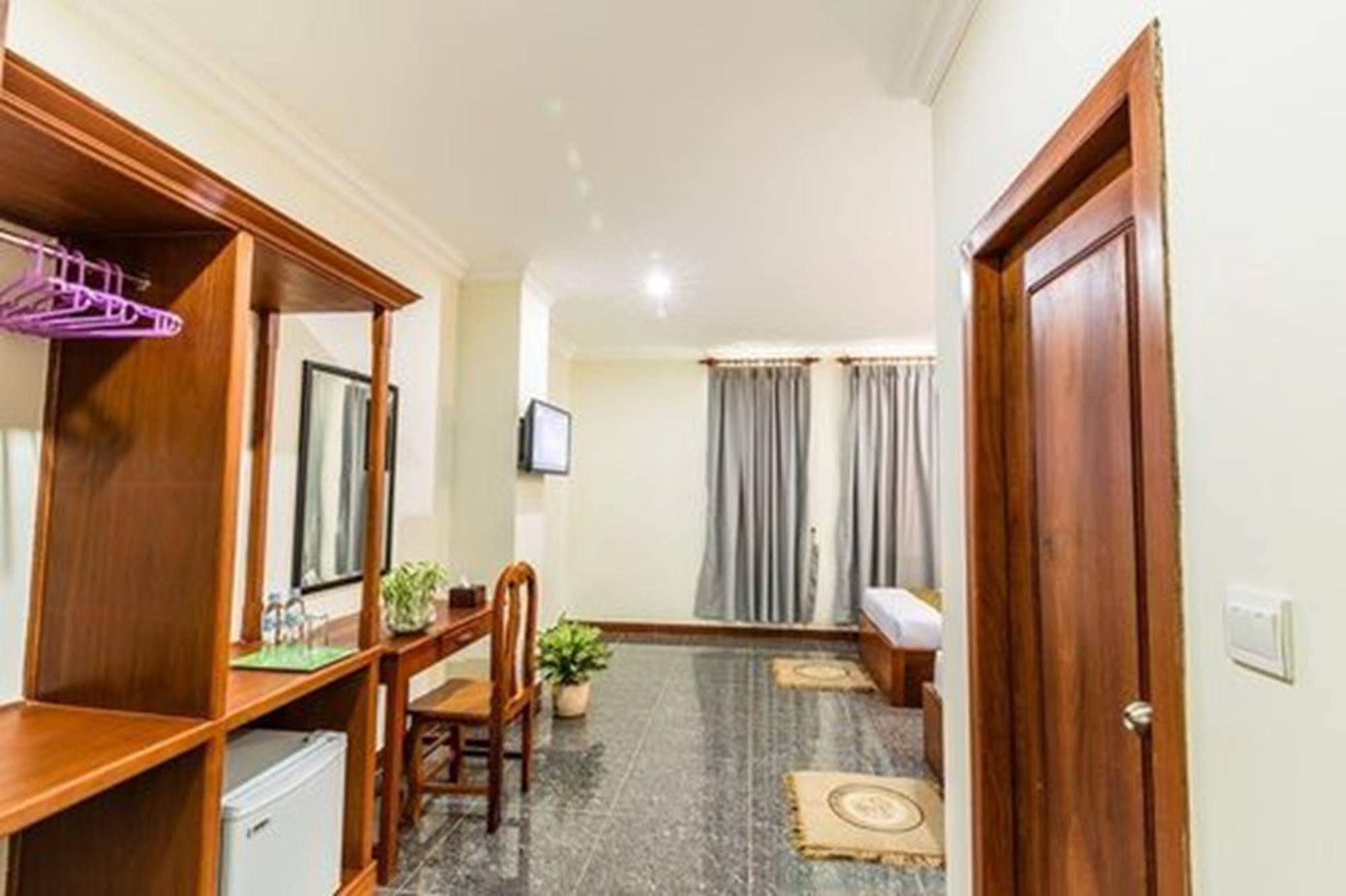 Tan Tower Hotel Phnom Penh Eksteriør bilde