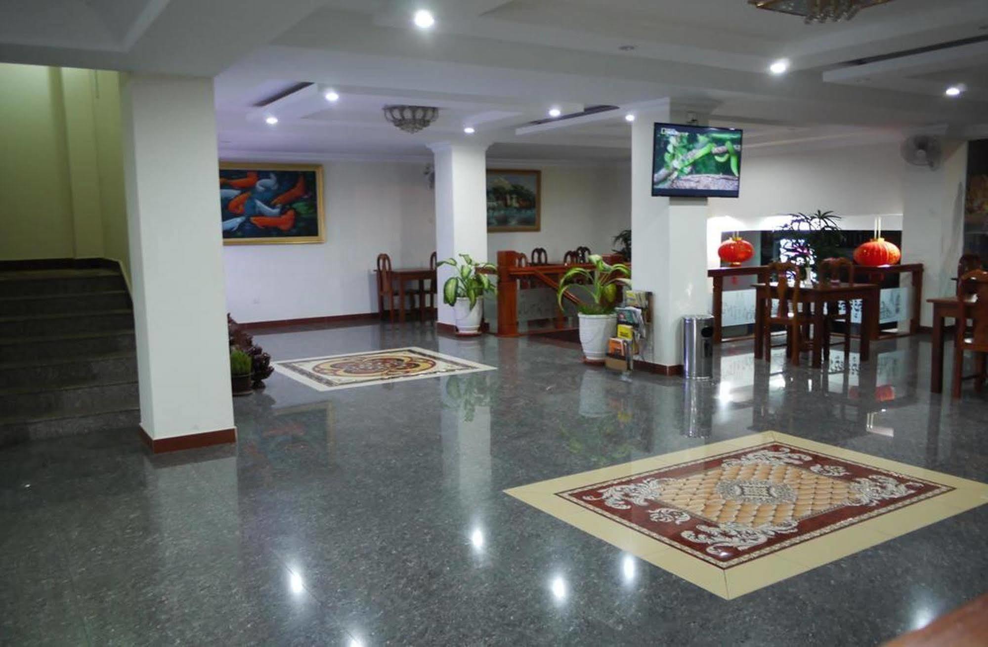 Tan Tower Hotel Phnom Penh Eksteriør bilde